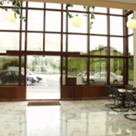 Royal 3* Llanera (Asturias)