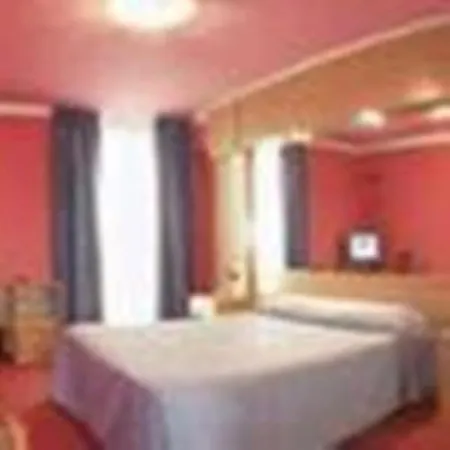 Royal Hotel Llanera (Asturias)