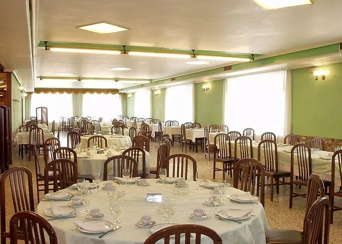 Royal Hotel Llanera (Asturias)