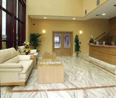 Royal Hotel Llanera (Asturias)